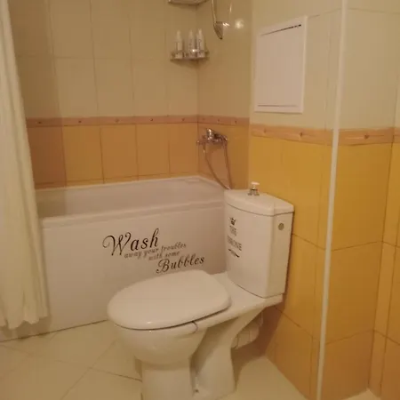 Pecani Perla Del Mar - Coastal Art Residence, Marina Dinevi Etara 1