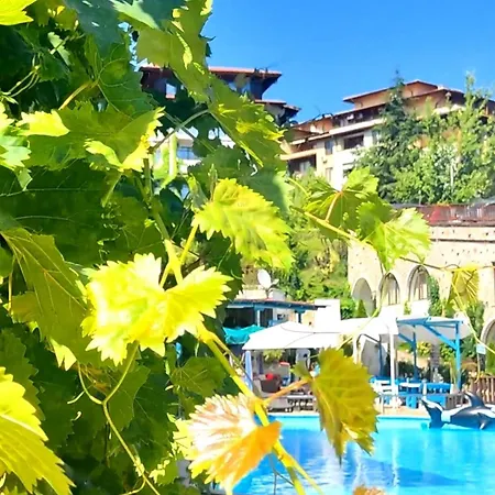 Pecani Perla Del Mar - Coastal Art Residence, Marina Dinevi Etara 1 Апартамент Свети Влас