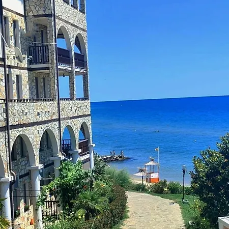 Pecani Perla Del Mar - Coastal Art Residence, Marina Dinevi Etara 1 * Свети Влас
