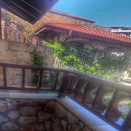 Апартамент Pecani Perla Del Mar - Coastal Art Residence, Marina Dinevi Etara 1 *